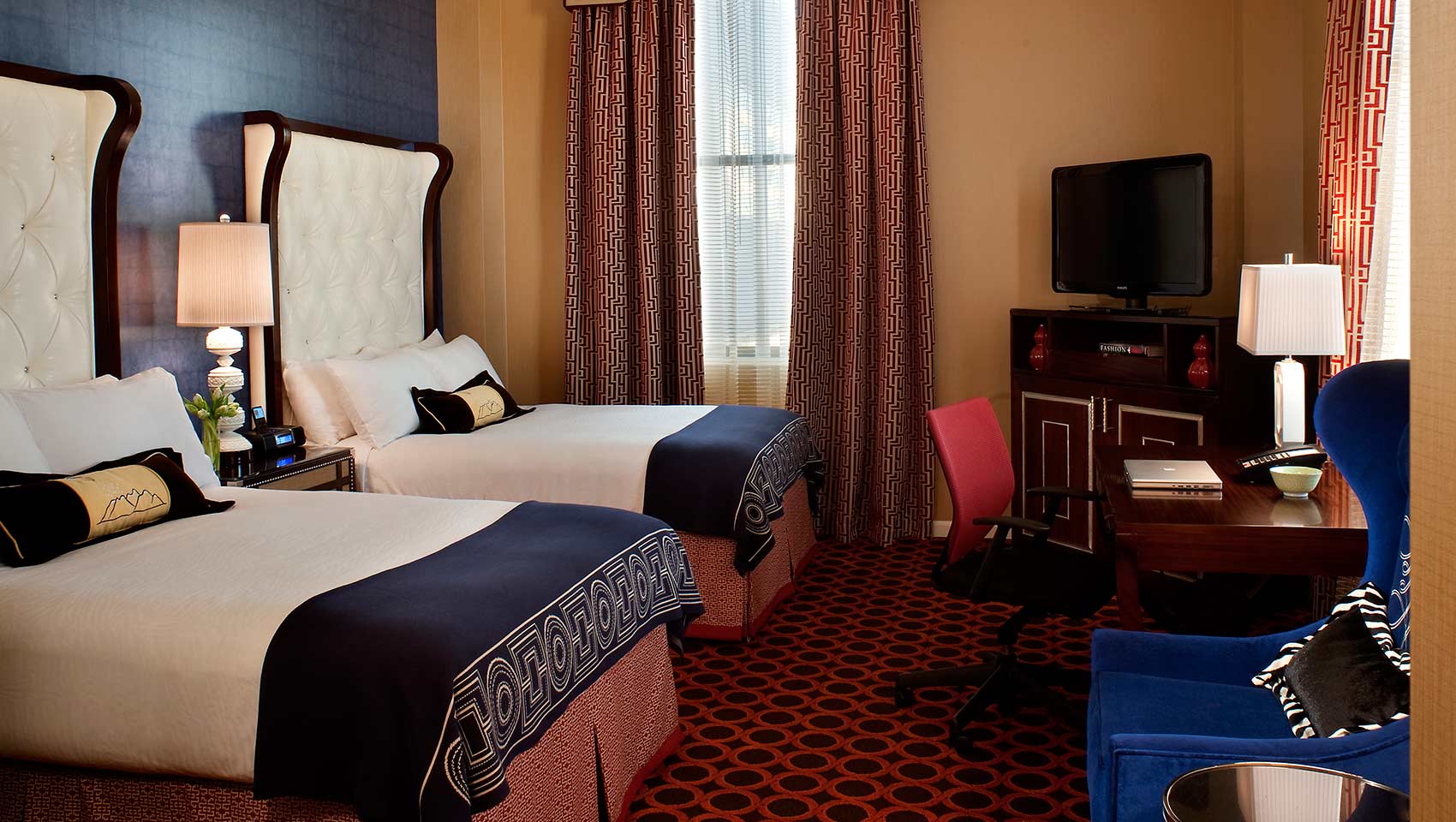 Guestroom with 2 Queen Beds